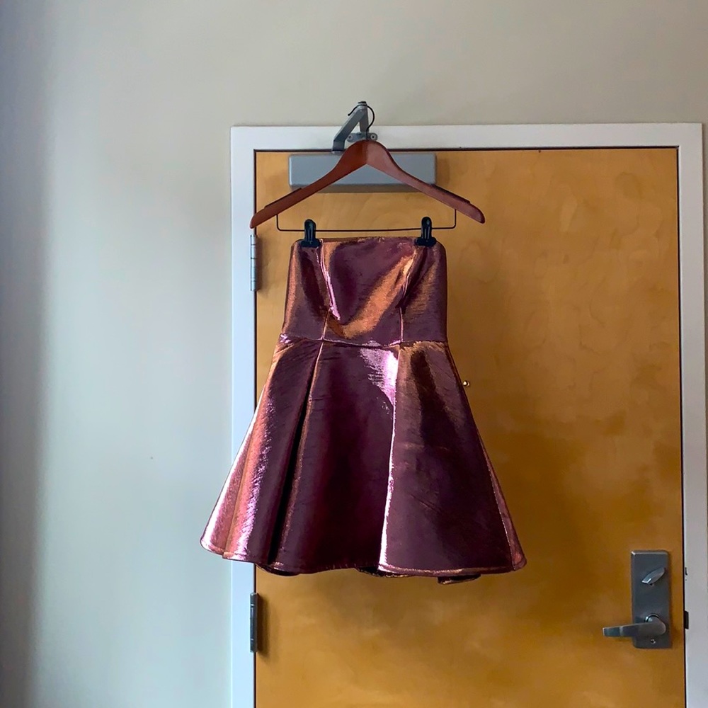 Metallic strapless topshop dress, perfect for new year! NWT
